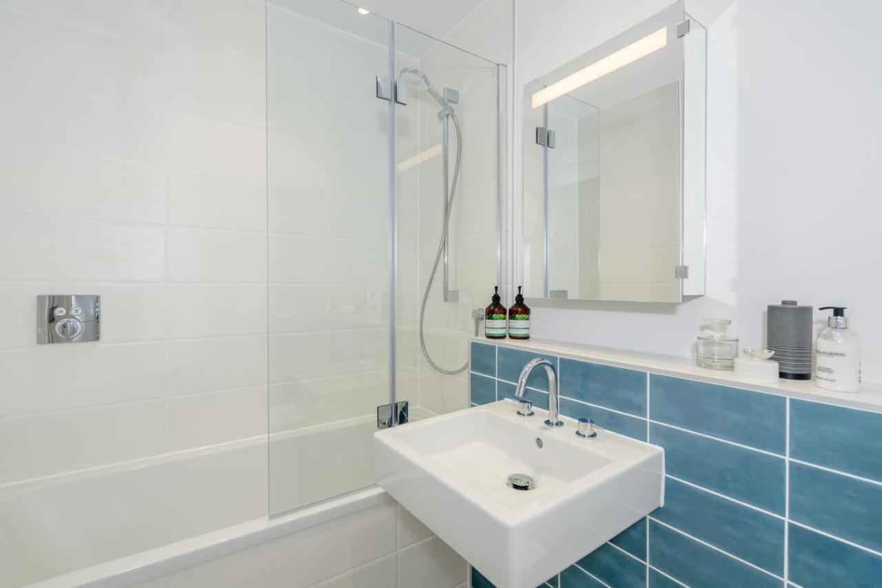 5 Middlecombe - Luxury Apartment At Byron Woolacombe, Only 4 Minute Walk To Woolacombe Beach! Exterior foto
